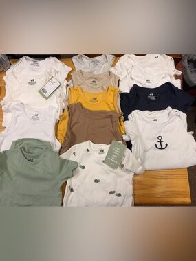 H&M 2t Kids' Organic Cotton BODYSUITS onesies bundle boys girls 13 pc